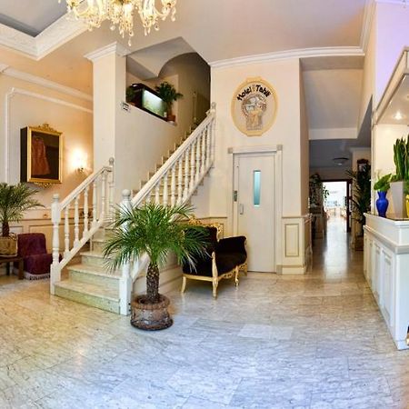 Hotel Tahiti Viareggio Ngoại thất bức ảnh